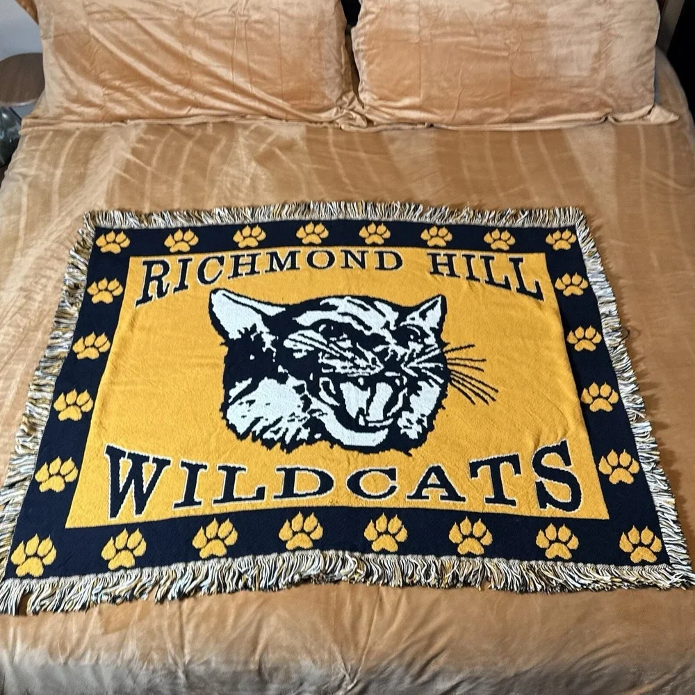 Richmond Hill Wildcats Throw‎ Blanket Tapestry 38 x 50 High School Football